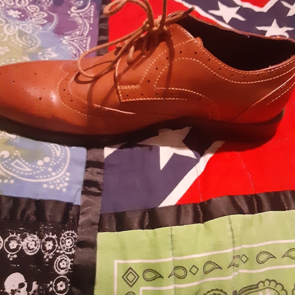 Mens dress shoes